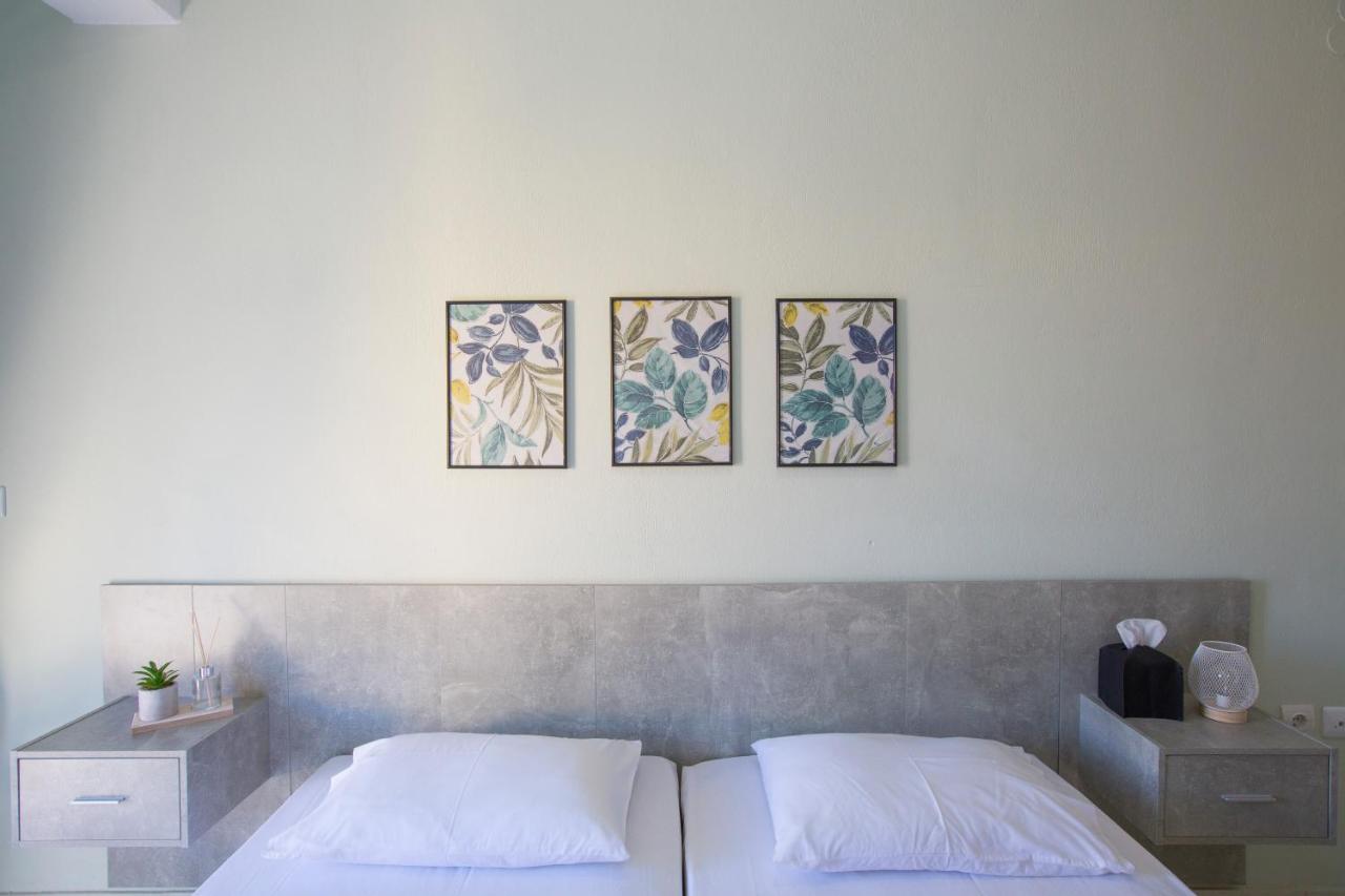Sea Side Rooms Rhodes City 外观 照片