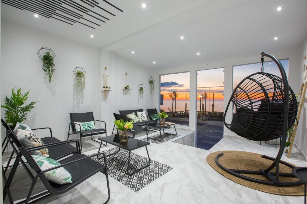 Sea Side Rooms Rhodes City 外观 照片